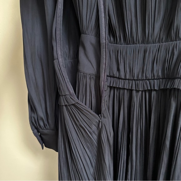 Joie Jazelle Pleated Ruffle Flounce Dress Navy, Size 4 - Picture 8 of 17